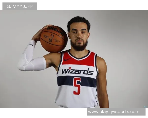 莫斯利称赞泰厄斯琼斯开局表现为球队注入活力奠定比赛基调 莫斯利称赞泰厄斯琼斯开局表现为球队注入活力奠定比赛基调